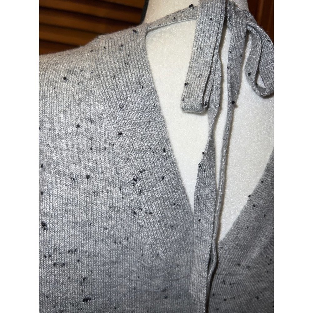 Loft Grey Speckled V Neck Tunic — Medium - Picture 4 of 13